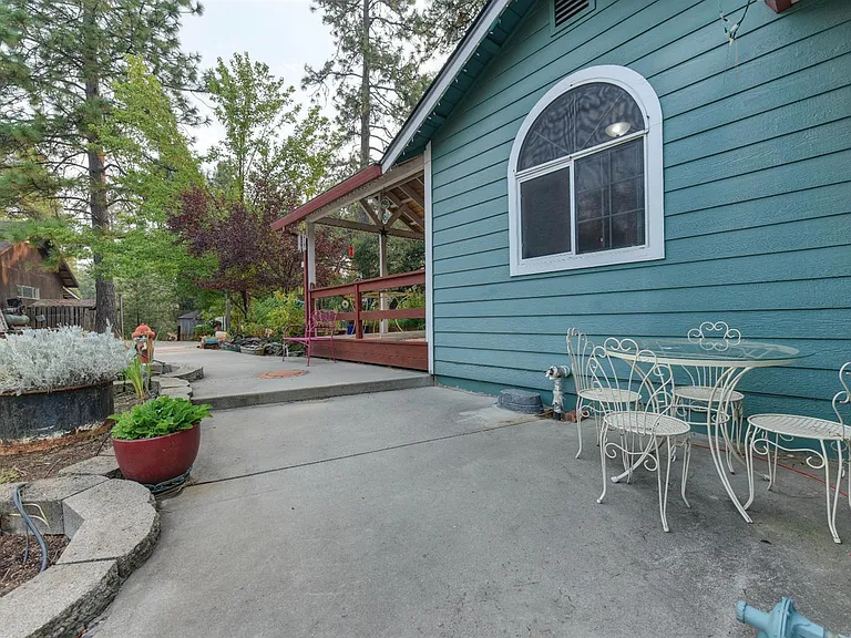 1155 Swanson Ln — Photo 45