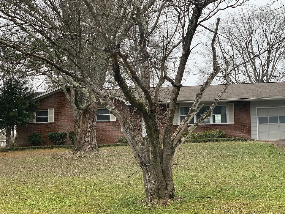 1st image of 11045 Farr Dr