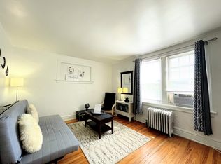 6647 Berthold Ave APT 2E, Saint Louis, MO 63139