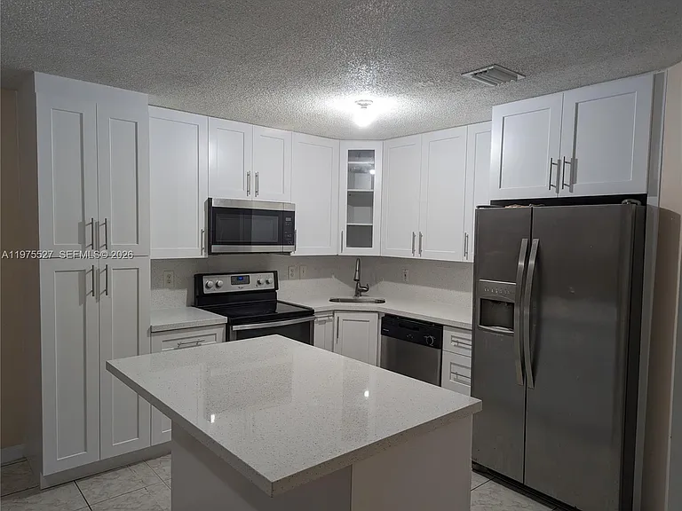 8719 SW 158th Path — Photo 5