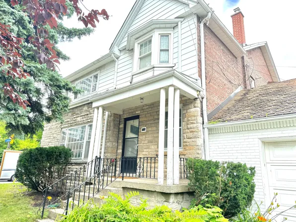 1563 Bathurst St, Toronto, ON M5P 3H8
