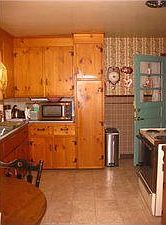 3rd image of 136 Lenora Dr