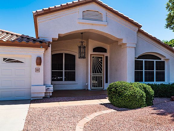3rd image of 1342 W Larona Ln