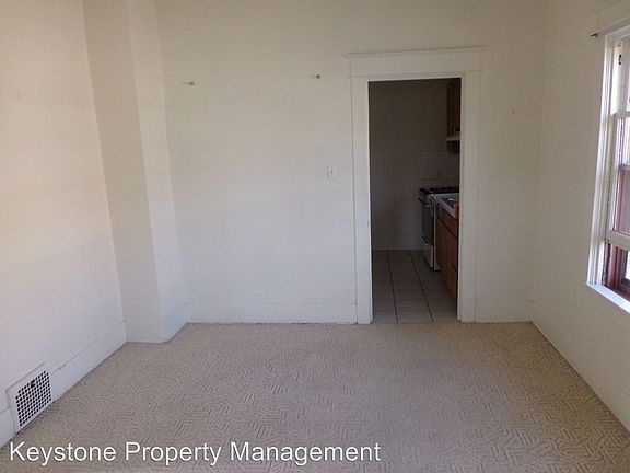 5th image of 509 Jefferson St