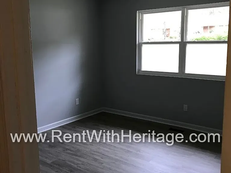 1709 Nutmeg St — Photo 24