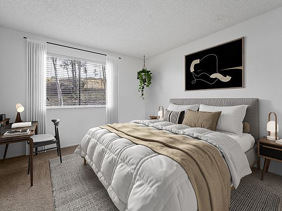4th image of 2660 Alpine Blvd #A-4
