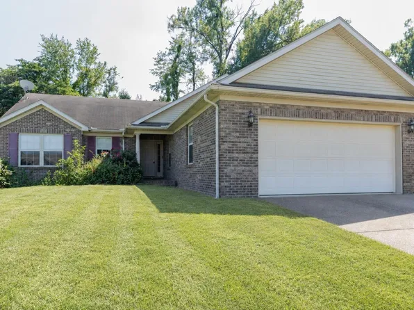 10599 Tecumseh Dr, Newburgh, IN 47630