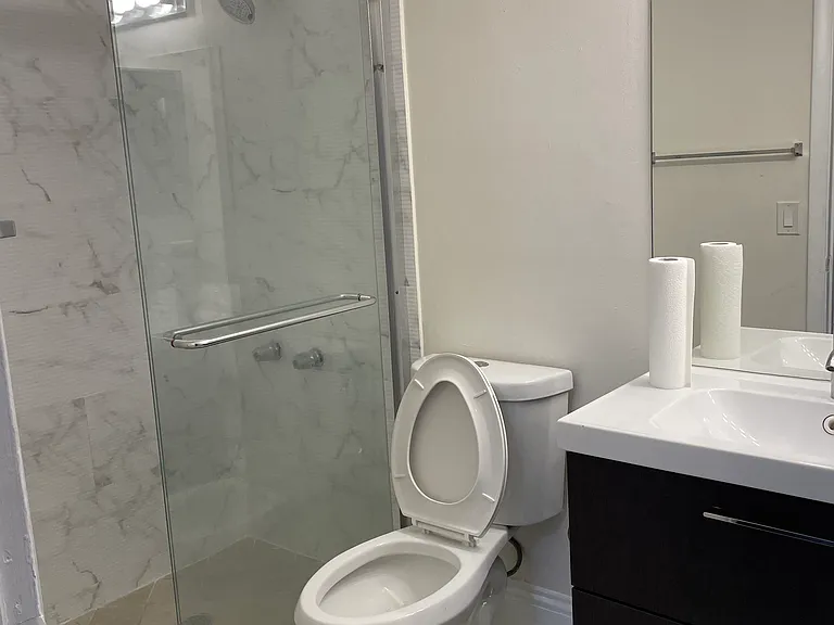 9441 Palm Cir S #9441 — Photo 6