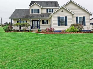 4 Eagle Ln, Mechanicville, NY 12118