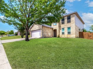 5512 Seafield Ln, Fort Worth, TX 76135