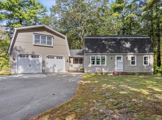 19 Old Alewive Rd, Kennebunk, ME 04043