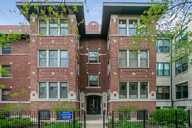 1st image of 1438 W Lunt Ave #3