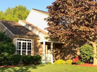 7460 Big Horn Ct, Burlington, KY 41005