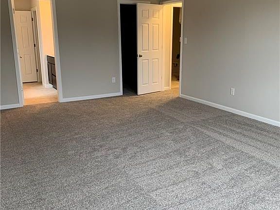 5th image of 5126 Arling Ct