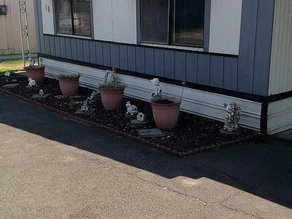 2nd image of 1214 Arkansas Dr