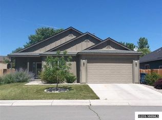704 W Canary Cir, Fernley, NV