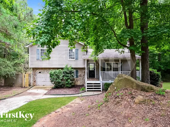 1247 Mountain Dr NE, Conyers, GA 30013