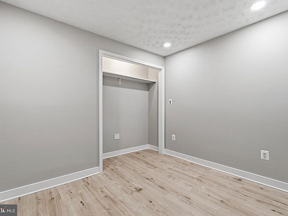 4th image of 7845 Metacomet Rd