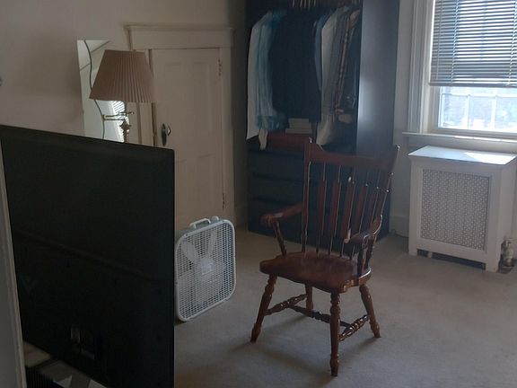 2nd image of 120 Nethermont Ave