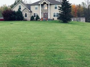 2681 Dakota Dr, Eaton Rapids, MI 48827