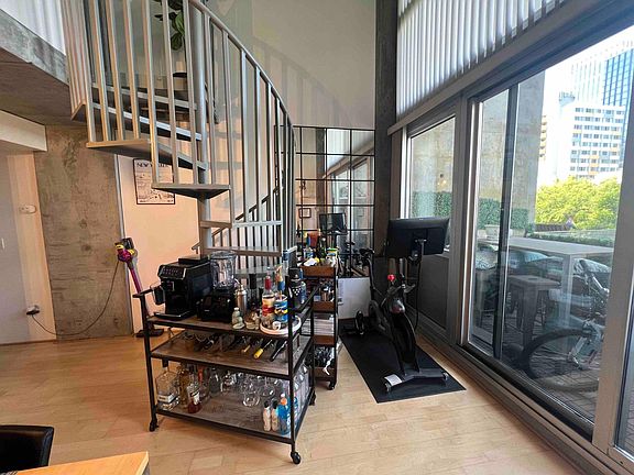 3rd image of 855 Folsom St APT 314