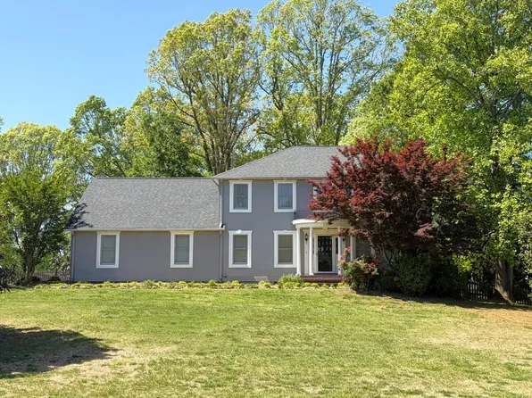 130 N River Hills Dr, Spartanburg, SC 29303