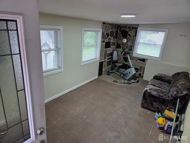 301 Matchaponix Rd — Photo 12