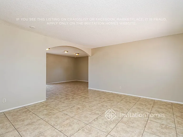 3526 S Shafer Dr — Photo 4
