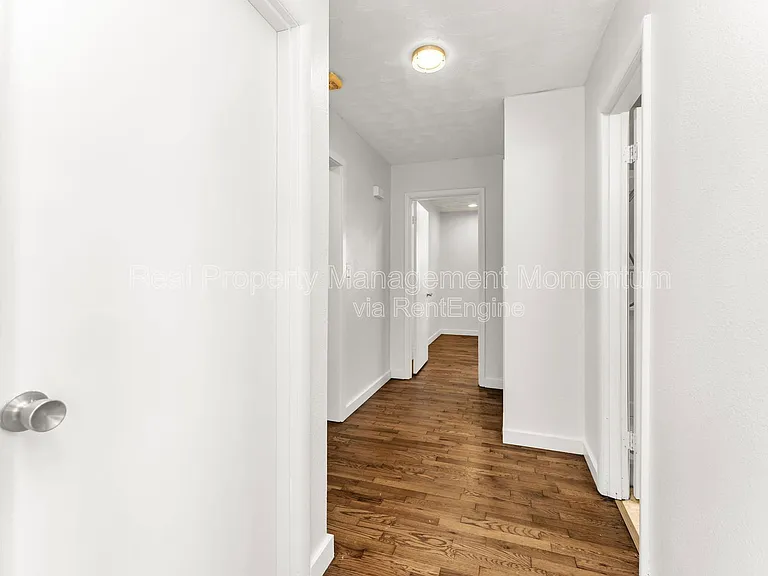 1610 E Nora St — Photo 14
