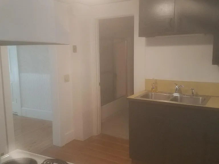 198A Park Ave #1 — Photo 16