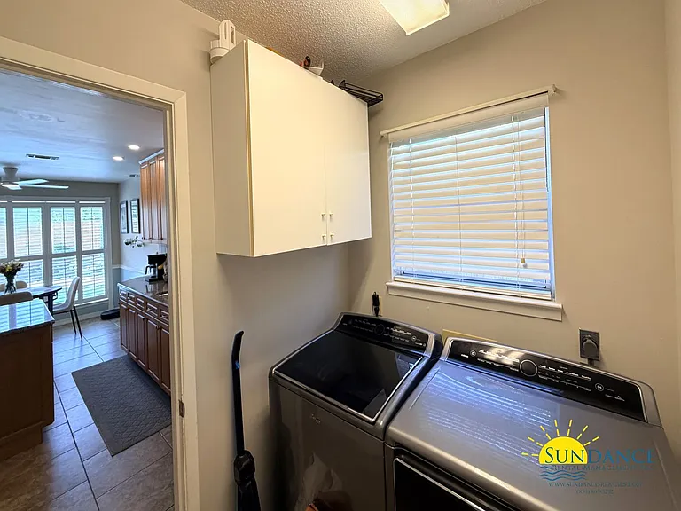 115 Long Pointe Dr — Photo 46