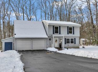 412 Deerpath Lane, Pembroke, NH 03275