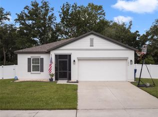 16475 Blooming Cherry Dr, Groveland, FL 34736