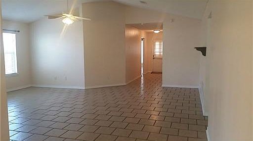 5th image of 14210 N Country Hills Dr