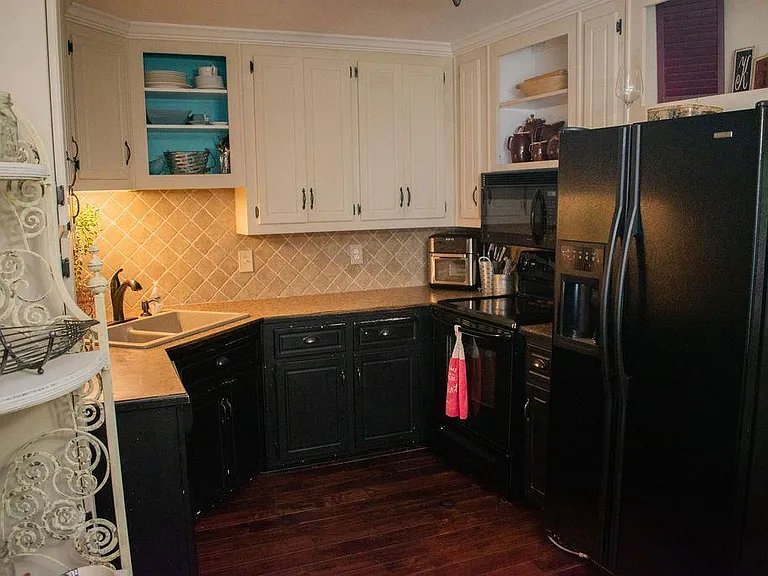 1028 Queensbury Run — Photo 14