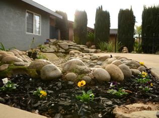 1171 E El Dorado Ave, Reedley, CA 93654