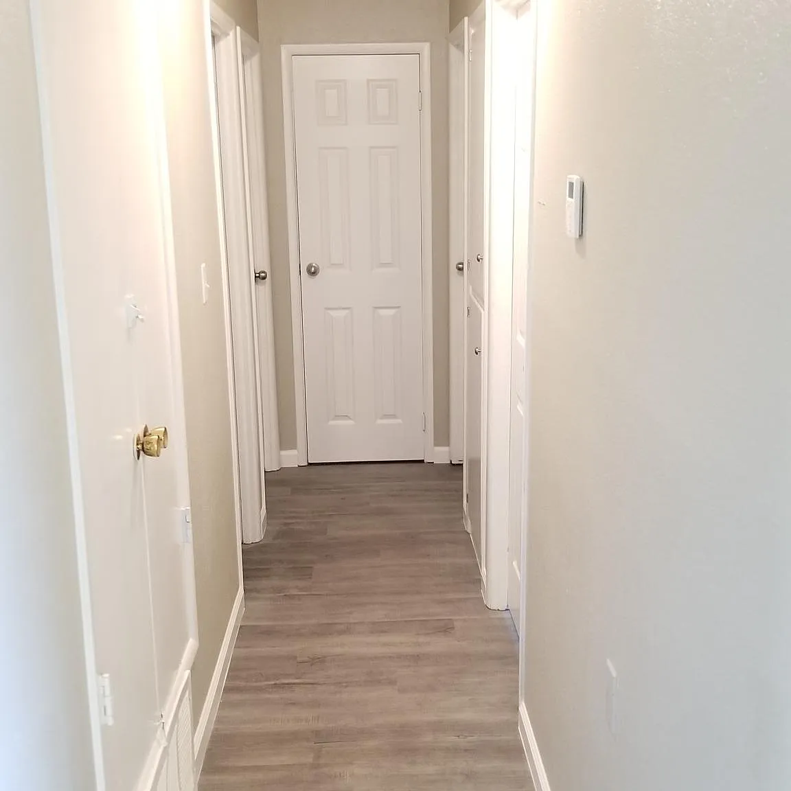 2608 Yorkshire Ave — Photo 3