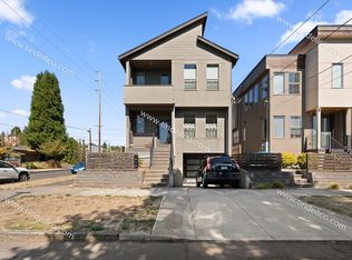 5489 N Bowdoin St #B, Portland, OR 97203