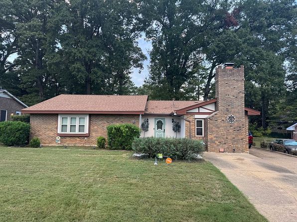 237 Bowling Green Dr