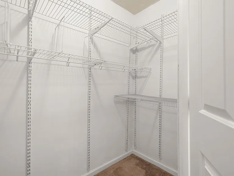 27723 Crozet Dr — Photo 20