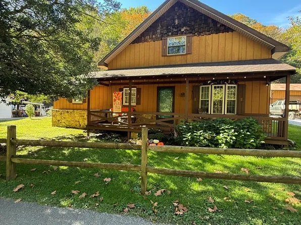 105 Twin Valley Rd, Portsmouth, OH 45662