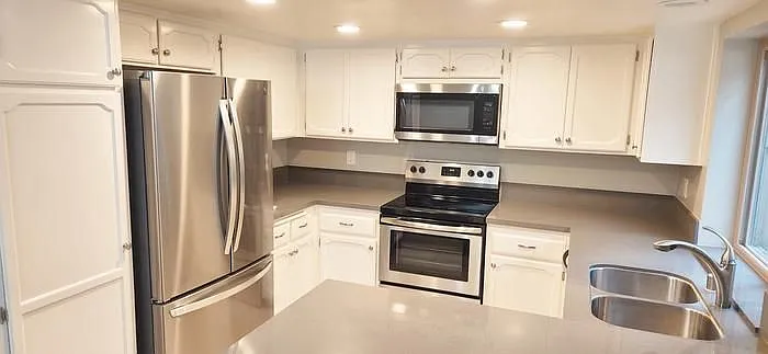 6863 Alderwood Dr — Photo 12