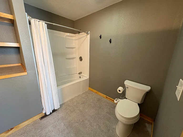 170 Old Willow Ct NW #4 — Photo 7