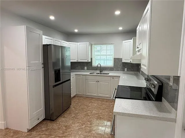 19741 SW 114th Pl — Photo 5