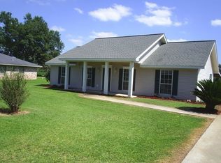 230 Carol St, Moreauville, LA 71355