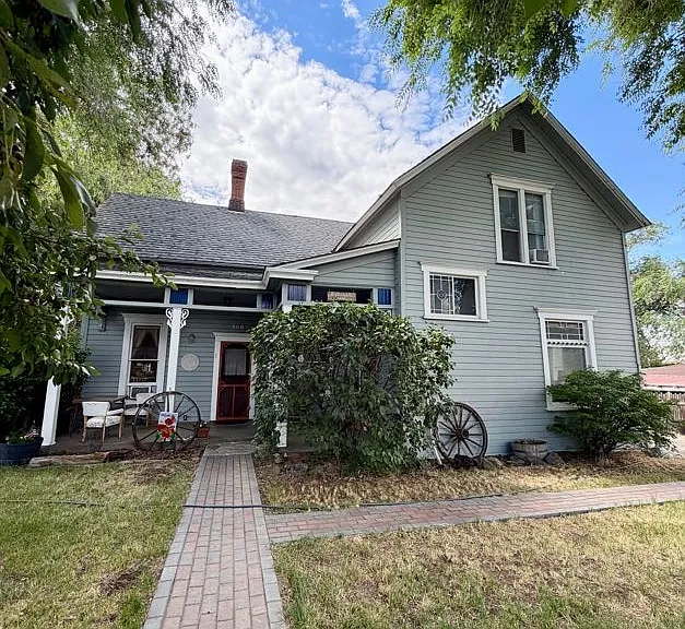 806 E Tacoma Ave — Photo 1