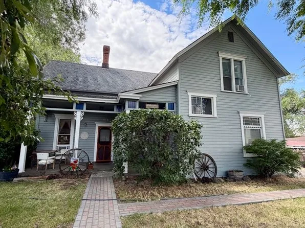 806 E Tacoma Ave, Ellensburg, WA 98926