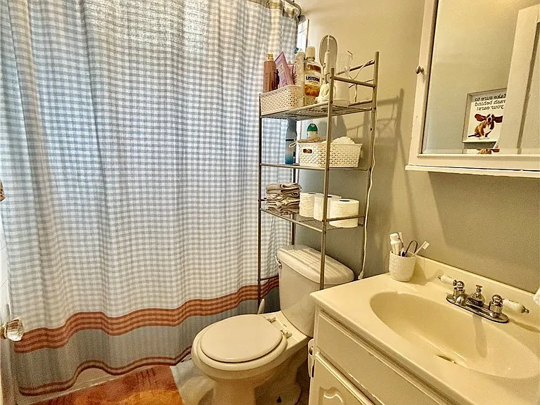 123 Highland Ave #UPPER — Photo 9