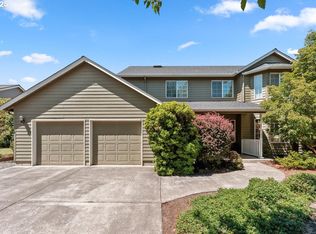 615 Lone Oaks Loop, Silverton, OR 97381