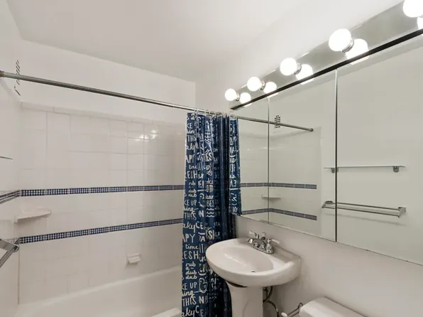 244 Madison Avenue image 6 of 6